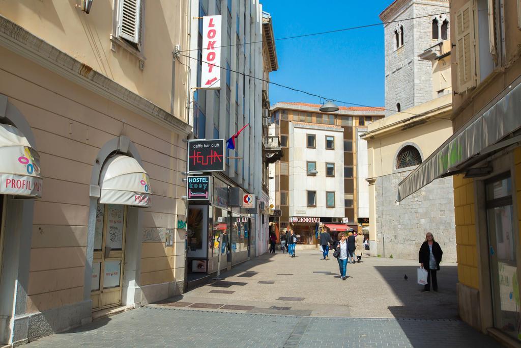 Hostel Kosy Rijeka Exterior photo